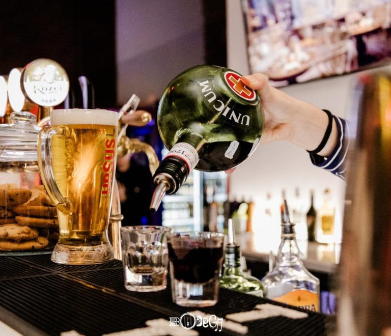 Premium drinks at Bodega ruin pub